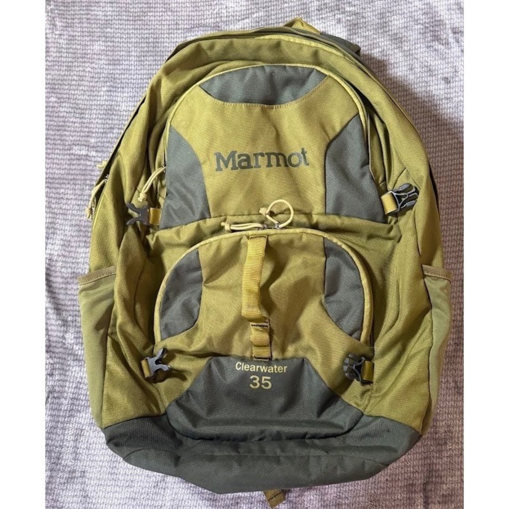 Marmot Clearwater 35 Backpack Olive Green Gray Hiking Daypack F92840